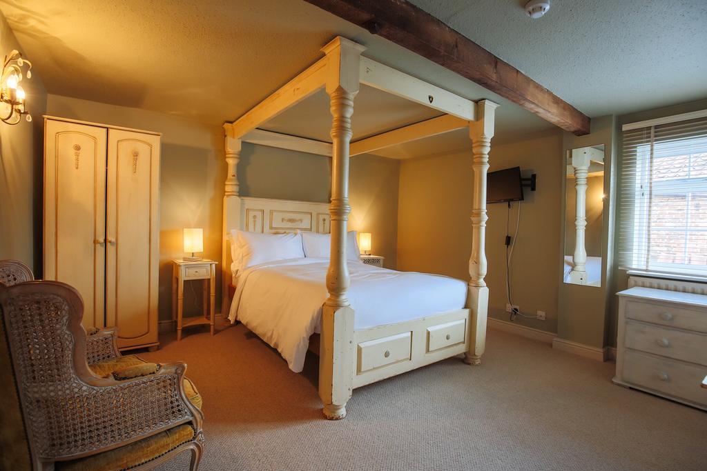 Fantinos Bed and Breakfast Thirsk Eksteriør billede